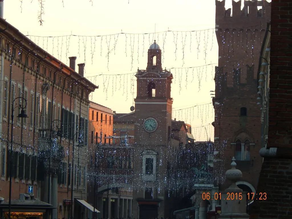 Hotel Nazionale Ferrara 3*,